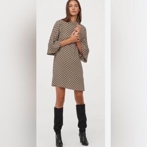 Bongo boho black and cream scoop neck open back mini dress size small